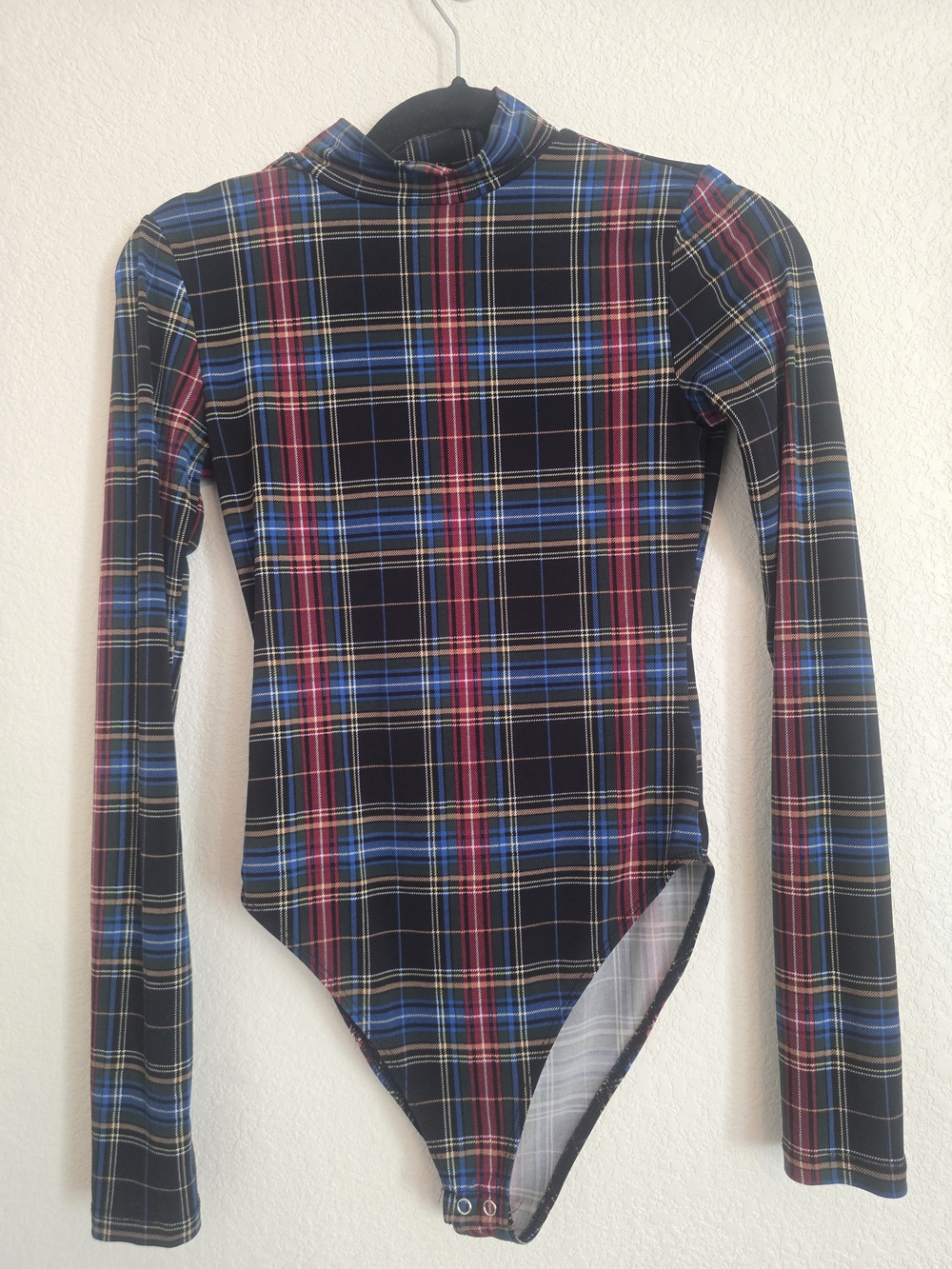 Forever 21 90s Plaid Long-Sleeve Mock Bodysuit - Black/Blue/Red Size Small